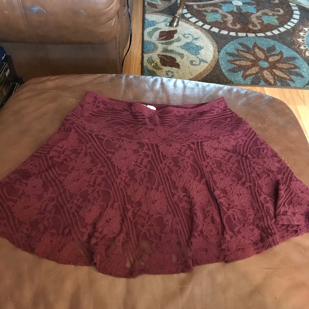 ABERCROMBIE & FITCH SKIRT SIZE M